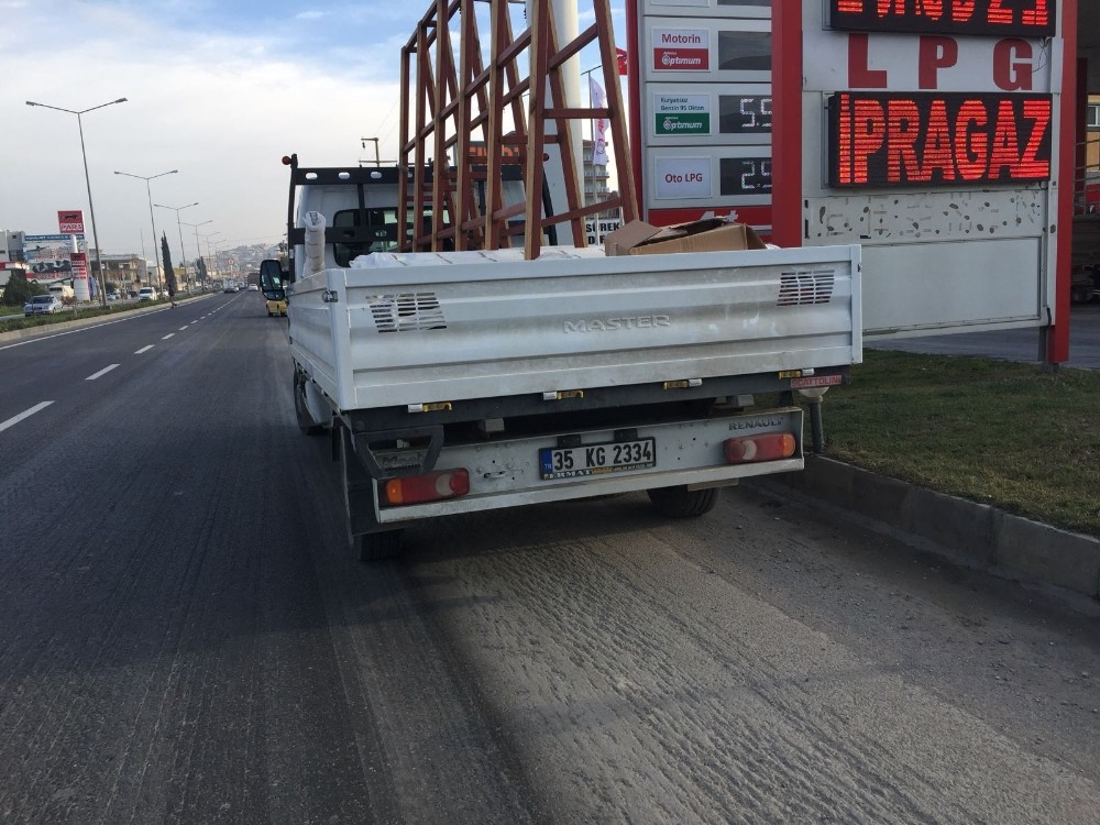 Menemen‘de trafik kazası: 1 yaralı