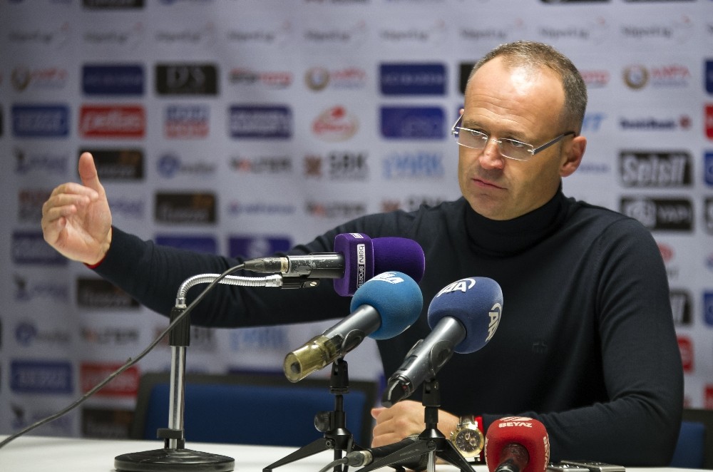 İrfan Buz: “İlk devre 17 puana ulaşmamız çok önemliydi”