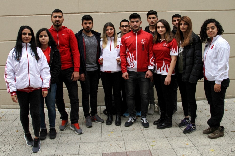 Millilik bursu alamayan aktif milli sporcular, Cumhurbaşkanı Erdoğan’dan yardım istedi