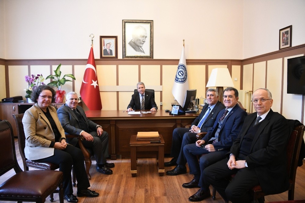 Ege Üniversitesi ihracatçılarla el ele