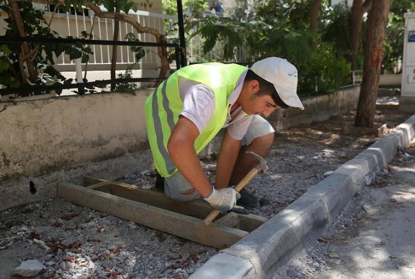 “Buca sokaklarına 1 milyon 400 bin liralık kaldırım”