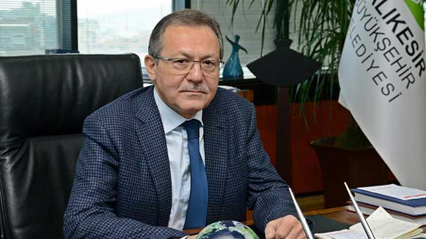 Son dakika: Balıkesir Belediye Başkanı Ahmet Edip Uğur istifa etti