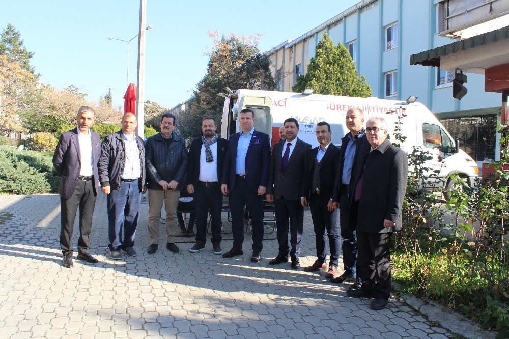 MÜSİAD İzmir’den güvenli kan teminine katkı