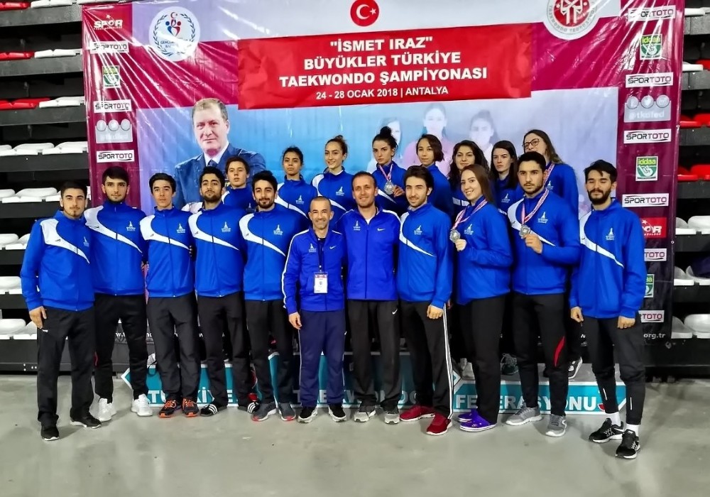 Antalya’dan beş madalyayla döndüler