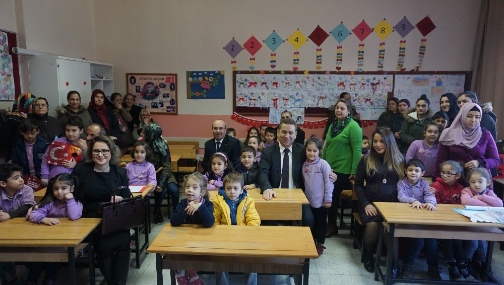 Aliağa’da 15 bin 500 öğrenci karne aldı