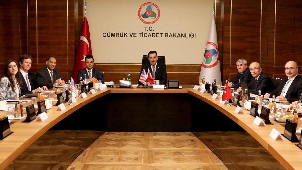 Bakan Tüfenkci, ABD Ticaret Odası Başkan Yardımcısı Choksy’i kabul etti