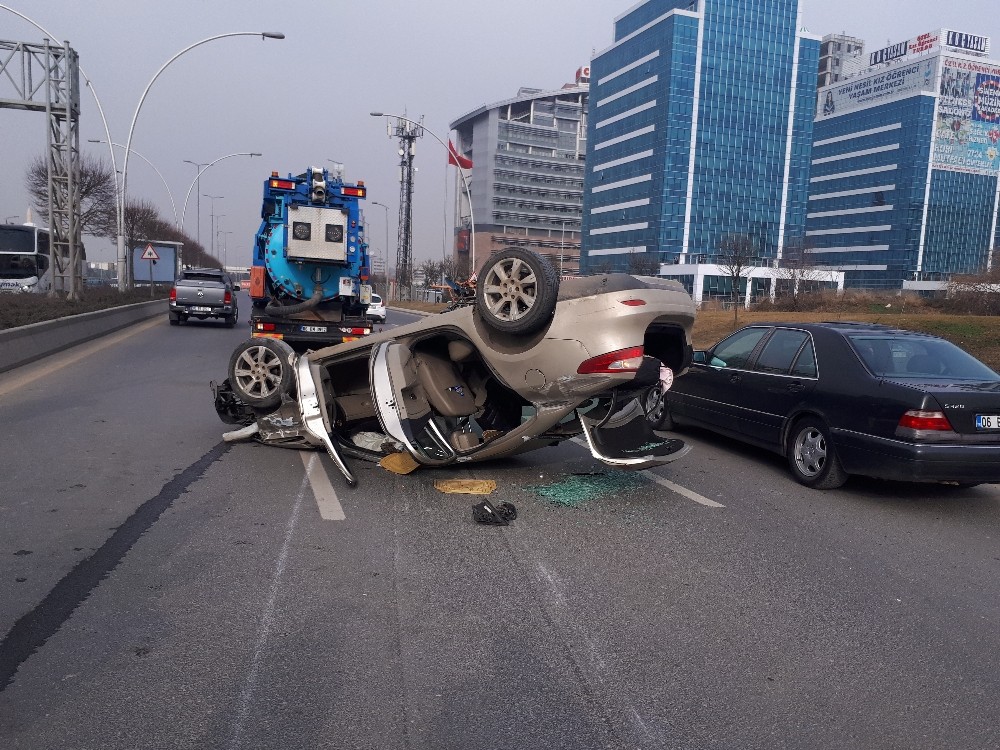 Başkent’te trafik kazası: 4 yaralı