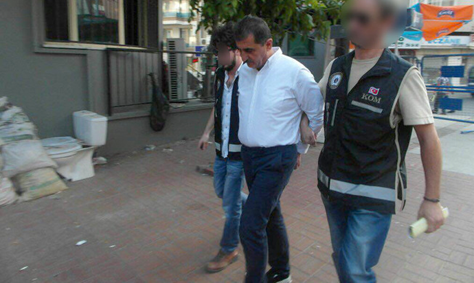 FETÖ OPERASYONU KAVUKLAR'A UZANDI