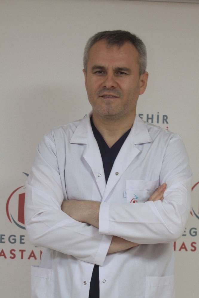 Bel ağrısı en çok 20 ile 40 yaşları arasında görülüyor