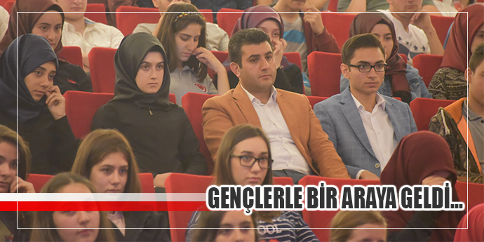 AHDE VEFALI GENÇLER SÖYLEŞİ PROGRAMINDA BULUŞTU