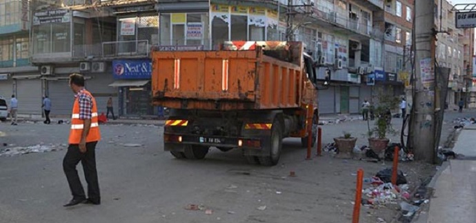 SİZ HALKA HİZMETTEN NE ANLARSINIZ!