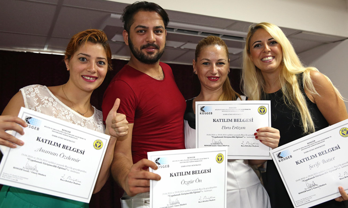 Bucalı girişimcileri patron olma heyecanı sardı