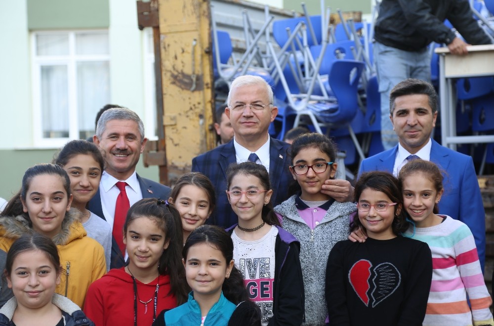 Torbalı’da eğitime “özel” destek