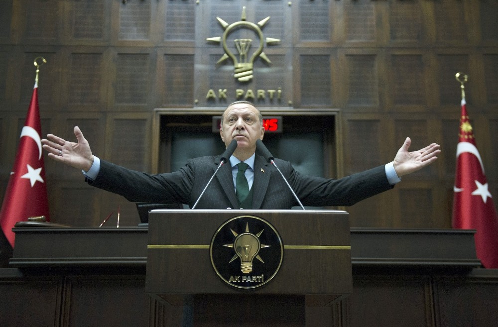 Cumhurbaşkanı Erdoğan, “Dava bir şantaj aracı olarak gündemde tutuluyor”