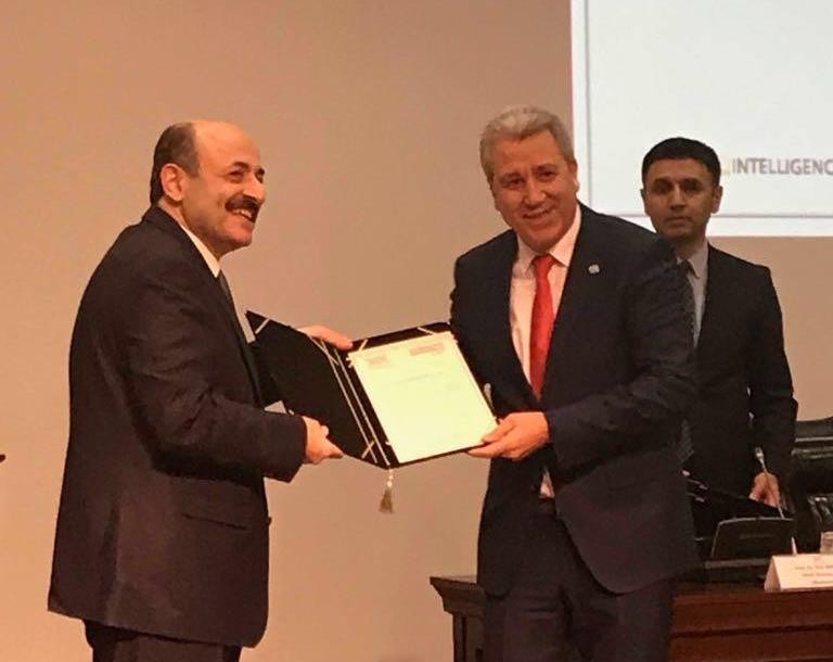 Ege Üniversitesi’ne büyük ödül