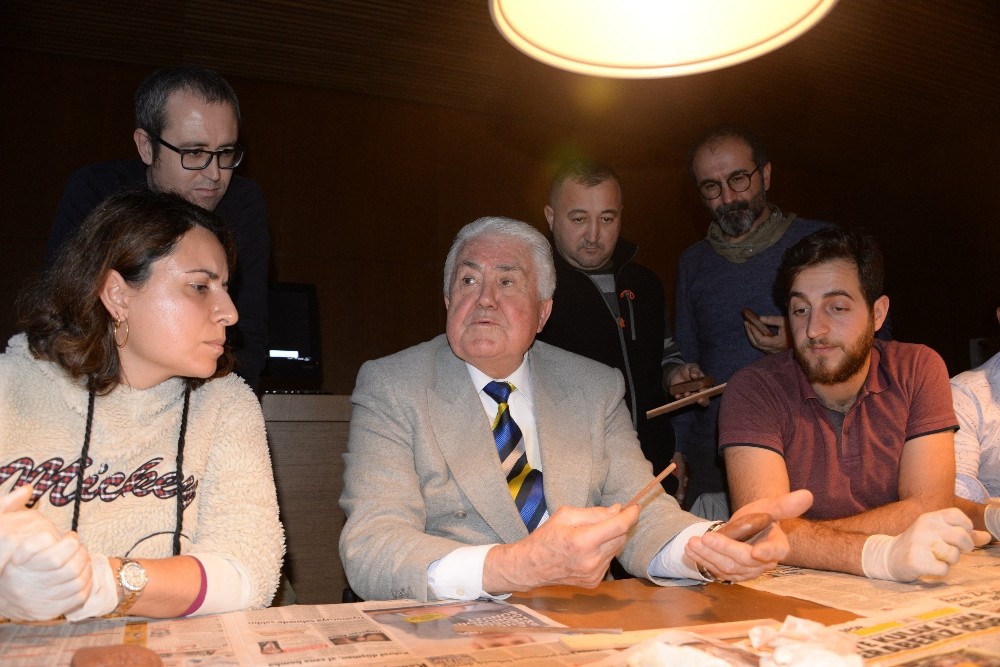 “Ölü dillerin efendisi” Sümerolog Veysel Donbaz Bergama’da