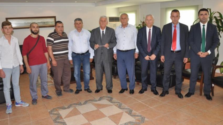 SERİ KATİLİ YAKALATANLARA ÖDÜLLERİ VERİLDİ