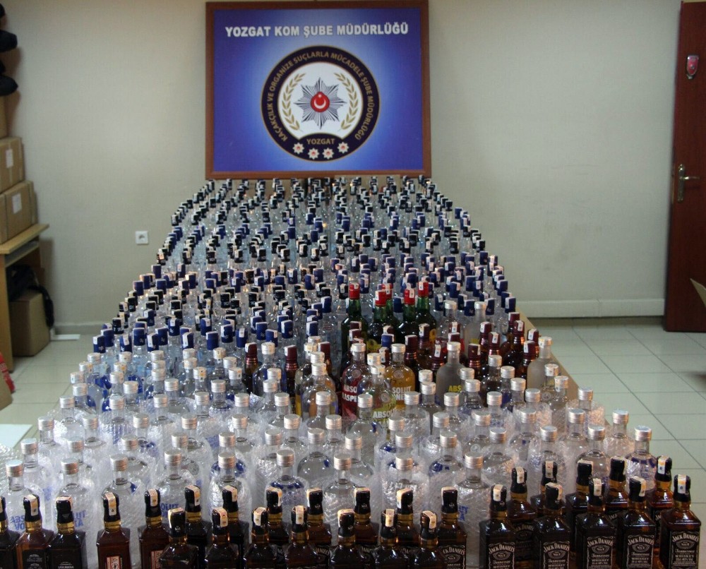 Emniyet’ten kaçak sigara ve alkollü içki operasyonu