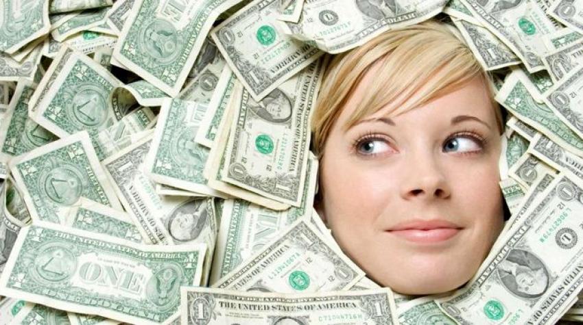 DOLAR EN DÜŞÜK SEVİYEDE