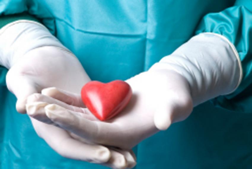 SIĞINMACILARA İLK ORGAN NAKLİ İZMİR'DE YAPILDI