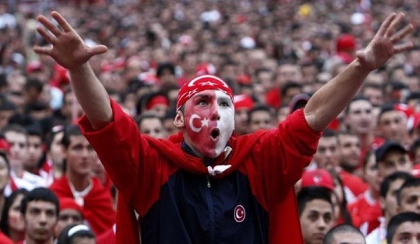 AŞIRI SAĞCI GRUPLARIN HEDEFİ TÜRKLER Mİ?