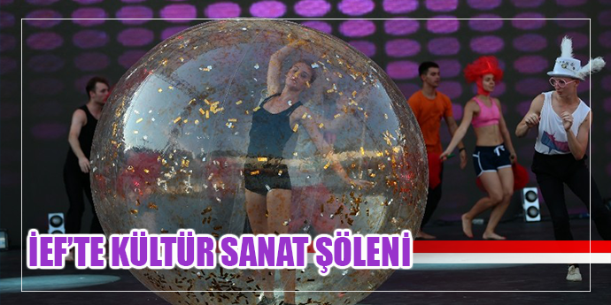 İzmir fuarında uluslararası kültür, sanat, gösteri şöleni tam gaz