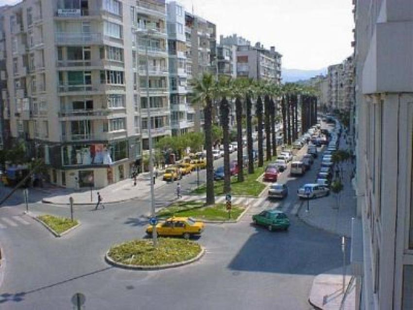 ALSANCAK'TA KAVGA: 1 ÖLÜ