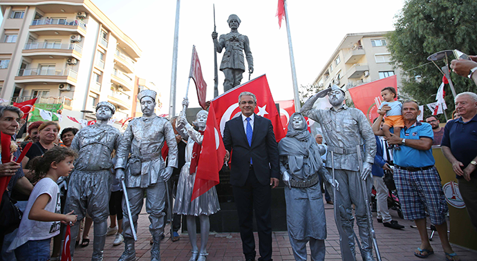 Bombacı Ali Çavuş Türk Bayrağı’na kavuştu