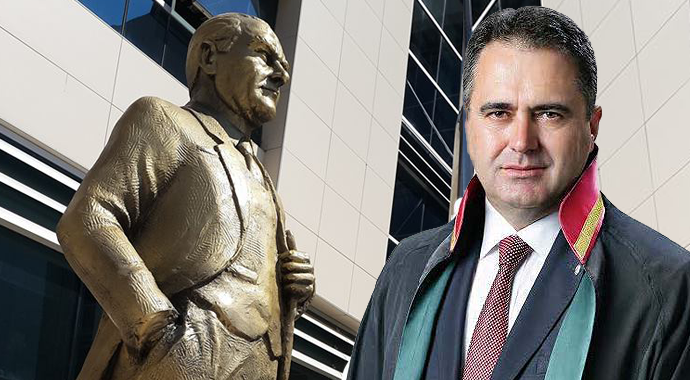 BARODAN YENİ ÖDEMİŞ ADLİYESİ’NE ATATÜRK ANITI