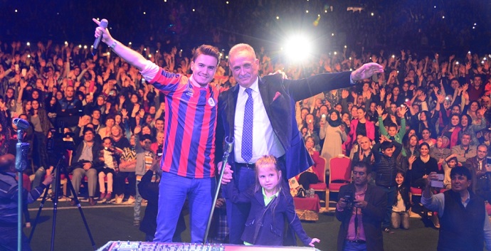 Ödemiş’te Mustafa Ceceli konseri