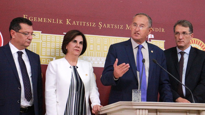 CHP ÜNİVERSİTE ÖNERİSİNDE ISRARLI