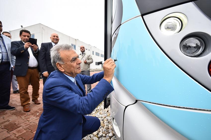 İZMİR’İN GÖZÜ YOLDA