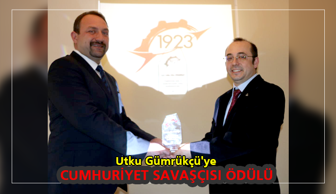 GÜMRÜKÇÜ’YE 20. YIL ÖDÜLÜ