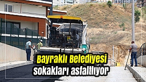 Bayraklı Belediyesi sokakları asfaltlıyor