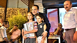 Bornova’da sofralar da gönüller de bir