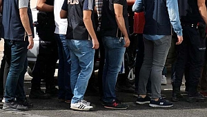 FETÖ'nün 'mahrem subaylarına' operasyon