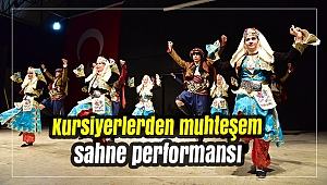 Kursiyerlerden muhteşem sahne performansı