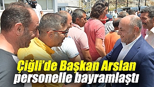 Başkan Arslan personelle bayramlaştı
