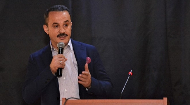 SİYASETTE BİRAZ CİDDİYET OLMALI!