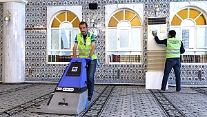 Buca'da camiler pırıl pırıl