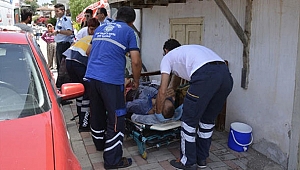 İş arkadaşını çocuklarının gözü önünde bıçakladı
