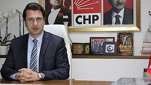 CHP İzmir, basında sansürün kaldırılmasının yıldönümünü kutladı