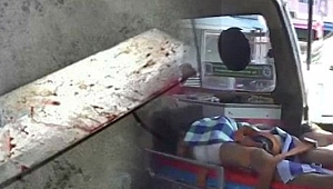Evden çığlık atarak kaçtı! Peşindeki çıplak adamın...