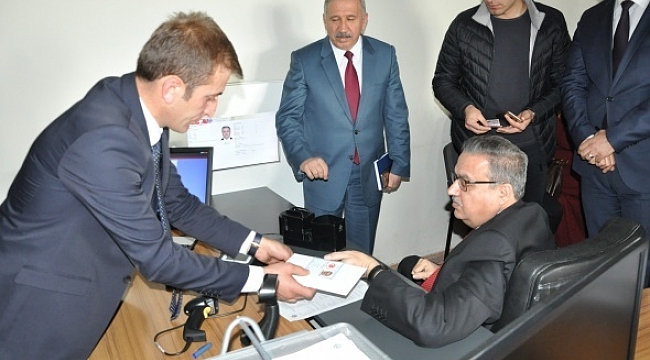 Vatandaşlar nüfus müdürlüklerine koştular!
