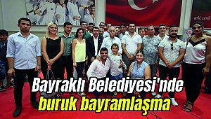 Bayraklı Belediyesi'nde buruk bayramlaşma