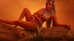 Mert Alaş Nicki Minaj'a klip çekti