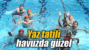 Yaz tatili havuzda güzel