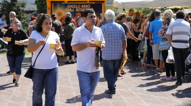 Buca’da aşure bereketi yaşandı