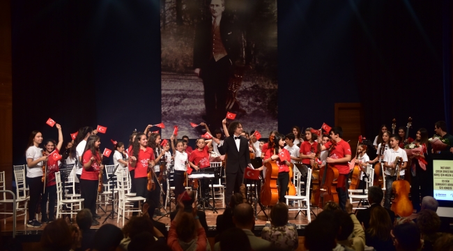 Bornovalı çocuklardan 29 Ekim’e özel konser