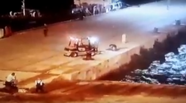 İzmir'de üzerine forklift düşen işçi yaşamını yitirdi